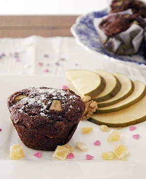 Obrázek - Datlové Muffiny s Hruškou a Vlašskými Ořechy